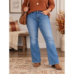 Levi's 515 Boot Cut Sz 16 Women's Mid Rise Stretch Medium Wash Jeans *FLAWED*